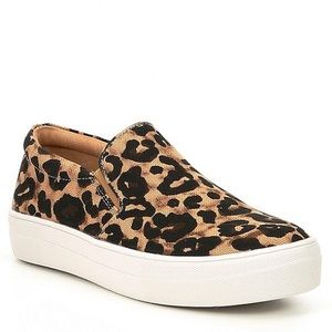 Steve Madden leopard print sneakers